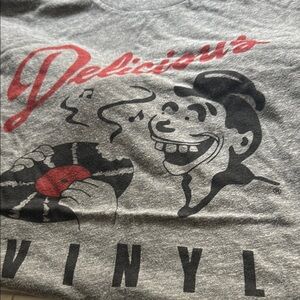 Delicious Gray Graphic Tee - Short Sleeve